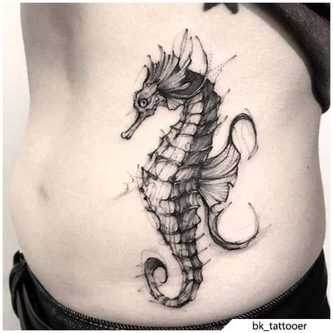 Significato Tatuaggio Cavalluccio Marino - Tante idee tattoo per te Sea Horse Tattoo, Seahorse Tattoos, Aquatic Tattoo, Ocean Life Tattoos, Istanbul Tattoo, Sea Life Tattoos, Hai Tattoo, Seahorse Tattoo, Petit Tattoo