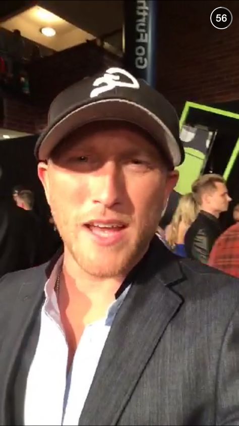 CMTAWARDS ❤️ Cole Swindell ❤️ Cole Swindell Selfie, Cole Swindell, Luke Bryan, Captain Hat, Quick Saves