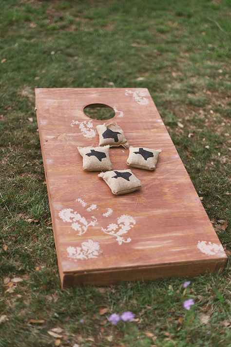 cocktail hour entertainment ideas corn hole Casual Engagement Party, Wedding Games And Activities, Wedding Table Games, Guest Entertainment, Wedding Reception Activities, Wedding Games For Guests, Reception Games, Reception Activities, Wedding Reception Games