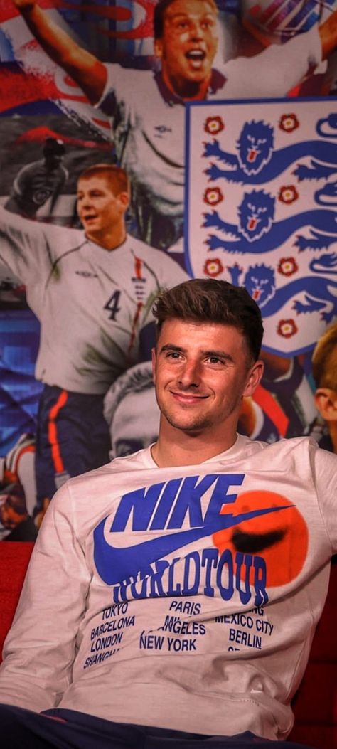 England Football Team Wallpaper, Mason Mount Wallpaper, Chelsea Football Team, England Football Players, Chelsea Team, Football Players Images, England Football Team, Soccer Boyfriend, Football Boyfriend