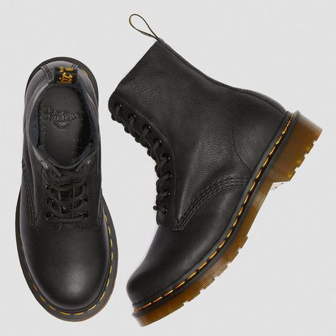 1460 Pascal Virginia, Dr Martens Airwair, Dr Martens 1460 Pascal, Soft Leather Boots, Lug Boots, Womens Footwear, Ballerina Shoes Flats, Tough Girl, Leather Lace Up Boots