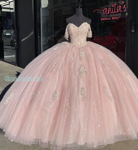 Light Pink Sweet 16 Dresses Ball Gowns, Pink Quinceanera Dresses Sleeves, Glitter Pink Quince Dress, Damas Pink Dress, Light Pink Quinceanera Dresses Mexican, Ballerina Pink Quince Dress, Pink Sparkly Quinceanera Dresses, Pink Dress For Quinceanera, Pink Quinceanera Dresses Aesthetic