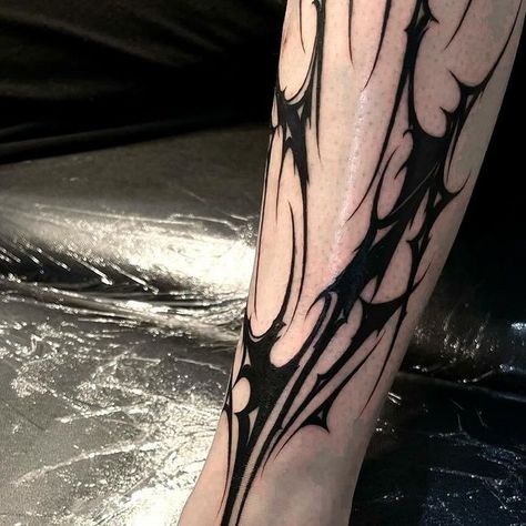 𝐀𝐓 on Instagram: "Dark moon 1.2.3 @matierenoiretattoo   Europe Booking open Fill in your ideas. Email: atwuwu999@gmail.com Thank you so much!  ❍ #5kaat #tattoo #legtattoo #darkgirl #darktattoo #blacktattoo ❍" Dark Sketches, Cybersigilism Tattoo, Ace Tattoo, Jagua Henna, Clover Tattoos, Calligraphy Tattoo, Weird Tattoos, Tattoo Design Book, Dark Tattoo