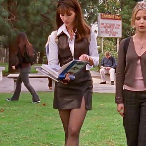 Cordelia fashion - Twitter Search / Twitter Teddy Bear Backpack, Cordelia Chase, Buffy Style, I Love Her So Much, Early 2000s Fashion, Tv Show Outfits, Out Of Context, White Collared Shirt, 90s Outfit