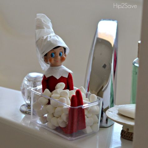 elf-on-the-shelf-taking-a-bath Elf On The Shelf Bath, Elf On The Shelf Reindeer, Reindeer Balloon, Hot Cocoa Party, Christmas Story Movie, Easy Elf On The Shelf, Cocoa Party, Thread Rack, Easy Elf