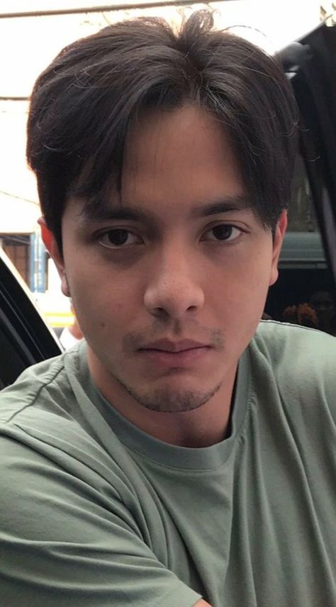 Alden Richards, Asian Men Fashion, Muslimah Aesthetic, Facial Features, Baku, Asian Men, Men Fashion, Facial, Actresses