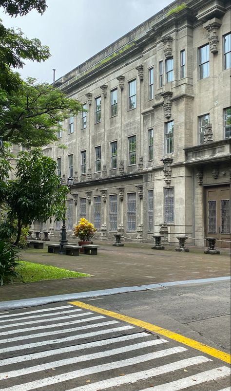 Ust Manila Aesthetic, Ust Manila Wallpaper, Ust Wallpapers, Ust Manila School, Ust Manila, Manila Aesthetic, Philippines Cities, University Of Santo Tomas, College Motivation