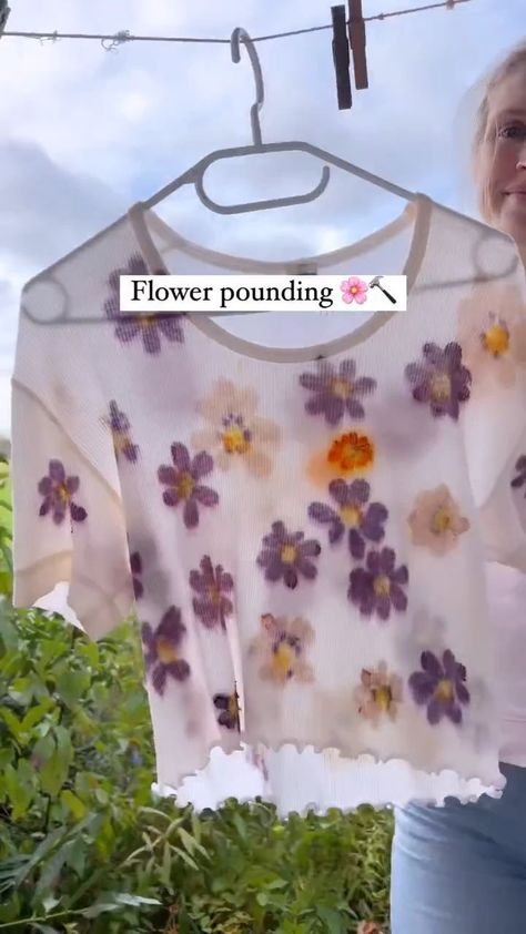 #Repost @romiandme Ok so I think time lapse flower pounding is my new favorite thing to watch 🌸🔨🤩✌️⠀ ⠀ #flowerpounding #naturaldye… | Instagram Flower Pounding, Keep Kids Busy, To Watch, Cloth Flowers, Plant Dyes, Time Lapse, Instagram Repost, Kids Activities, Upcycle Clothes