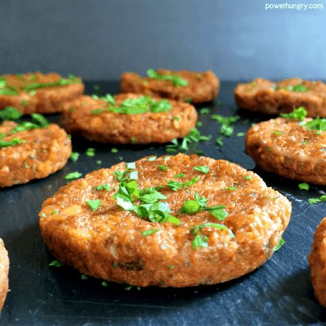 Baked Red Lentil Kefta {vegan, grain-free} Lentil Nuggets, Red Lentil Recipes, Lentil Fritters, Vegan Patties, Parsley Leaves, Lentil Burgers, Whole Food Plant Based, Red Lentils, Lentil Recipes