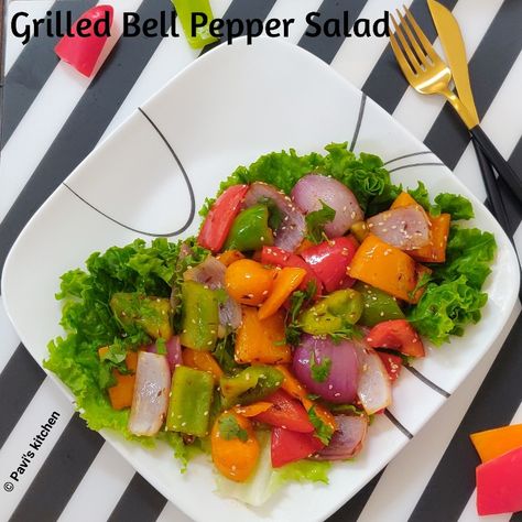 Grilled Bell Pepper Salad Recipe / Grilled Capsicum Salad Recipe Healthy Vegetable Salad, Grilled Bell Peppers, Bell Pepper Salad, Grilled Salad, Pepper Salad, Grilled Peppers, Healthy Indian Recipes, Onion Salad, Indian Recipe