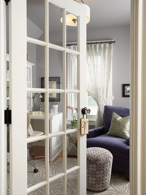 French door with windows is a nice touch to this room. Contemporary Design, Pictures, Remodel, Decor and Ideas - page 188 French Door Decor, Single French Door, Pintu Interior, Solid Interior Doors, Glass Door Design, Interior Kantor, Contemporary Home Office, Glass French Doors, Glass Doors Interior