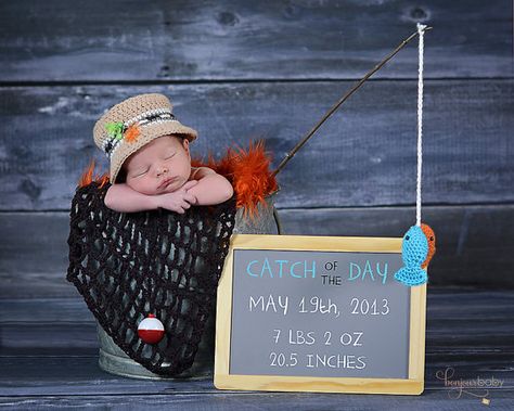 Catch of the day. Adorable! Fishing Crochet, Crochet Fishing, Newborn Birth Announcements, Baby Shower Fishing, Babies Stuff, Newborn Photography Boy, Newborn Birth, Baby Fish, Baby Boy Photos