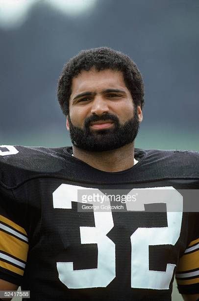 Franco Harris, Steelers Pics, Steelers Country, Nfl Highlights, Superhero Workout, Penn State Football, Nfl Football Players, Steel Curtain, Pittsburgh Steelers Football