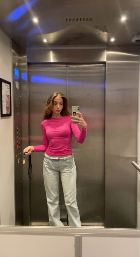 These cashmere tops are so good for fall/winter outfits. I have them in a few colours already. I also rolled my jeans in the waist because they are too long 🧍🏻‍♀️ Rolled Down Waist Jeans, Cute Fall Outfits, Waist Jeans, Too Long, Fall Winter Outfits, Fall Outfit, Winter Outfits, Fall Outfits, Color Pop