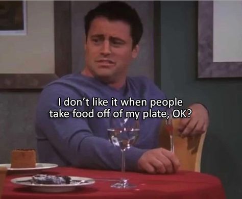 12 Joey Tribbiani Food Moments We Can Relate To Joey Tribbiani Quotes, Joey Quotes, Joey Doesn't Share Food, Culture Recipes, Princess Quiz, Joey Friends, Friends Tv Quotes, Friends Scenes, Moments Quotes