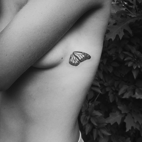 Monarch Tattoo, Butterfly Wing Tattoo, Monarch Butterfly Tattoo, Wing Tattoo, Skull Tattoo Design, Jewelry Tattoo, Subtle Tattoos, Butterfly Wing, Maya Angelou