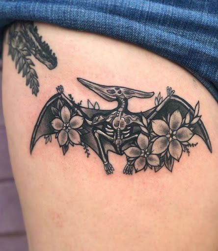 Dinosaur Skeleton Tattoo Floral, Pterodactyl Skeleton Tattoo, Pterodactyl Tattoo, Dinosaur Tattoo, Skeleton Tattoo, Dinosaur Tattoos, Skeleton Tattoos, Hand Tattoo, Learn Art