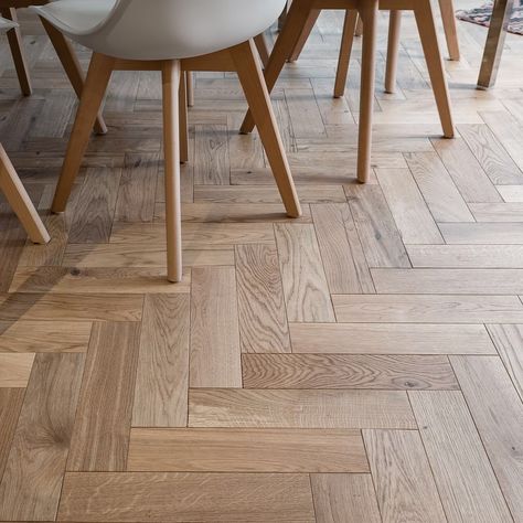 Double Herringbone, Herringbone Wood Floor, Herringbone Wood, White Floors, Wood Flooring, Laminate Flooring, Kitchen Flooring, Zig Zag, Wood Floors