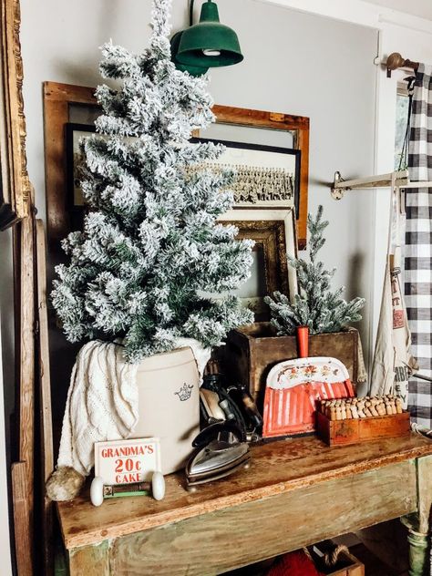 Laundry Room Christmas Decor – Two Paws Farmhouse Laundry Room Christmas Tree, Christmas Laundry Room Decor, Laundry Room Christmas Decor, Christmas Laundry Room, Room Christmas Decor, Antique Crock, Prelit Tree, Christmas Cottage, Christmas Decor Inspiration