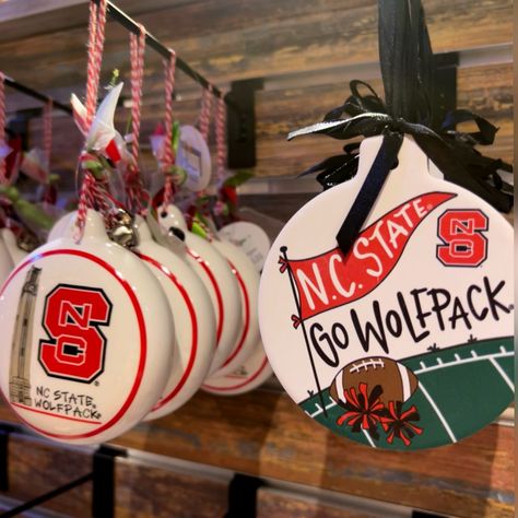 🎓✨ Show your school spirit with our collection of college ornaments! Perfect for decking the halls or gifting to a fellow alum, these festive keepsakes celebrate your favorite institution. Add a touch of pride to your holiday decor! 🎄💙 #CollegeOrnaments #SchoolSpirit #CelebrateYourSchool Deck The Halls, School Spirit, Festival, Holiday Decor