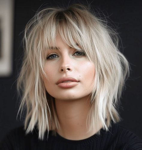 Some Hairstyles, Messy Bob Haircut, Haircut Tips, Haircut Tip, Messy Bob, Haircuts For Medium Hair, Edgy Hair, Short Haircut, Medium Hair Cuts