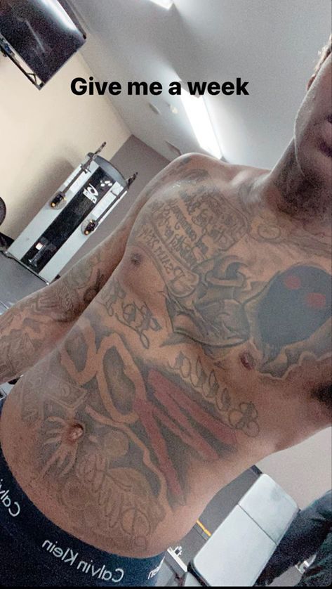 Lil Durk 300 Tattoo, 300 Tattoo, India Royale, Beyonce Dancers, Random Tattoos, Half Sleeve Tattoos For Guys, Football Images, Black Men Fashion Swag, Lil Durk