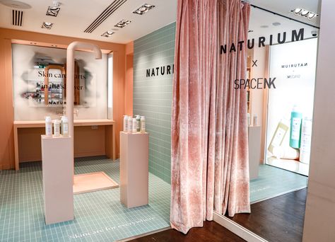 Skin Care Pop Up Store, Pop Up Design, Brand Activation, Nail Salon Decor, Design Installation, Beauty Pop, Tradeshow Booth, Salon Decor, Display Design