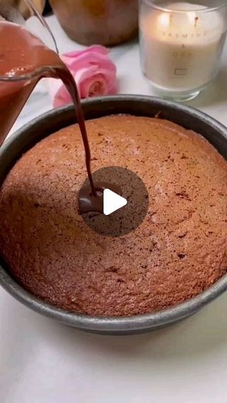 kidibone on Instagram: "Chocolate cake recipe below:  Ingredients 4 large eggs 150 g granulated sugar or 3/4 cup 1 tsp vanilla extract 1/2 cup vegetable oil 1/3 cup milk 120 g cake flour 2 tsp baking powder 20 g Dutch cocoa powder  ~ for the hot chocolate sauce; 1 cup milk 1 cup heavy whipping cream 1/3 cup powdered sugar 2 tablespoon Dutch processed cocoa 50 g milk chocolate 50 g dark chocolate 70 g dark chocolate for decorating  Preparation: Mix eggs and sugar for 5 minutes until it becomes thick and pale yellow. Add the vanilla, oil and milk then add all the dry ingredients. Mix until the batter comes together nicely. Add to a grease pan and bake 25-30 minutes. Make the sauce by heating the milk and adding the rest of the ingredients until smooth  Video by:@Dainty_bite Please follow, li Hot Chocolate Sauce, Cake Preparation, Choc Cake, Dutch Cocoa, Vanilla Oil, Chocolate Cake Decoration, Chocolate Cakes, Cupcake Decorating, Whipping Cream