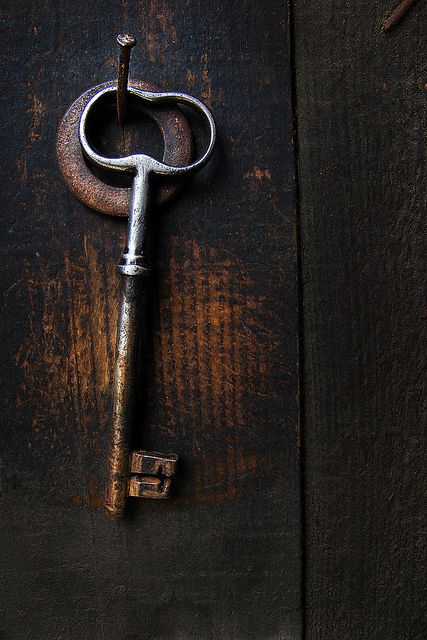 Key by 'Ajnagraphy'  |  Photo:  János Csongor Kerekes, Ljungby, Sweden  |  https://www.facebook.com/ajnagraphy  |  on Flickr Under Lock And Key, Old Key, Old Keys, Antique Keys, Locks & Key, Key To My Heart, Vintage Keys, Key Lock, Old Doors