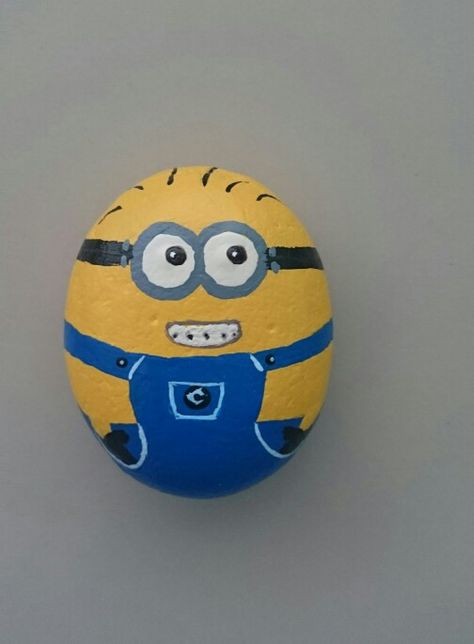 Famous Characters, Happy Stones, Character Cartoon, Egg Painting, Billiard Balls, Pebble Art, Rock Painting, Rock Art, Minion