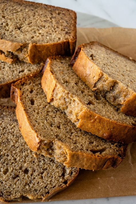 This easy banana bread recipe has been a go-to and favorite for years. It's buttery, has an incredibly soft crumb, is not too sweet, and stays moist for days. Made with 5 very ripe bananas and a handful of basic kitchen ingredients– this is truly the best banana bread you'll ever have! #bananabread #bananabreadrecipe Savory Quick Breads, Cinnamon Bread Recipe, Beer Bread Recipe, The Best Banana Bread, Banana Oat Muffins, Banana Bread Ingredients, Cookie Crisp, Brunch Bread, Kitchen Ingredients