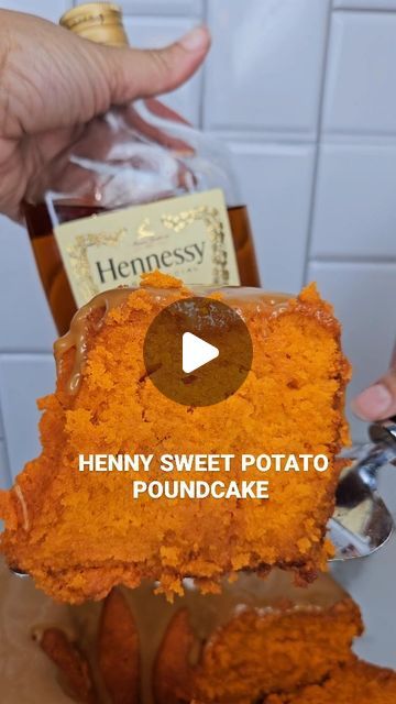 Rum Sweet Potato Pound Cake, Henny Sweet Potato Pound Cake, Hennessy Sweet Potato Pound Cake, Sweet Potato Cake Recipes, Sweet Potato Recipes Videos, Sweet Potato Honey Bun Cake, Thanksgiving Soul Food, Thanksgiving Cake Designs, Sweet Potato Dump Cake