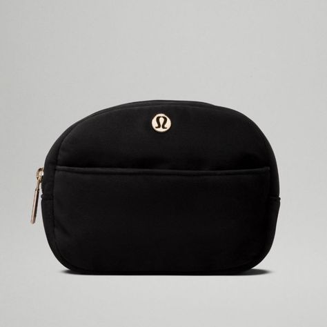 Lululemon Go Getter Pouch Mini Velour Spend Less Time Searching For Things And More Time Knowing Exactly Where They Are. From Makeup To Electronic Accessories, This Pouch Will Keep You Organized. Designed For On The Move Measurements Dimensions: 17.5cm 6cm 13cm (6.9" X 2.4" 5.1") Volume: 0.7l Gorgeous Sold Out Color Black Velour All Items Are Cross Listed On Other Platforms. Bundle To Save On Shipping And For An Additional Discount! Lulu Pouch, Fav Products, High School Outfits, Super Nails, Go Getter, Birthday Wishlist, Cute Bags, School Outfits, Christmas List