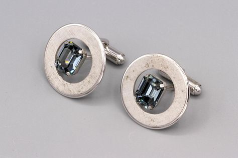 Sterling And Blue Sparkling Stone Cuff Links Destino Art Deco | Etsy Mens Jewelry Silver, Wedding Jewelry Vintage, Mens Suit Accessories, Groomsmen Cufflinks, Sparkling Wedding, Classic Tuxedo, Sparkle Wedding, Aquamarine Crystal, Cufflinks Men