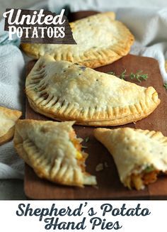 We have to hand it to Nebraska for this handheld interpretation of Shepherd's Pie. They're loaded with hearty potatoes, enveloped in a buttery crust and easy to bang out in 30 minutes. Oh, and don't forget to throw in some corn to represent all the huskers out there. Potato Hand Pies, Pasty Recipe, Savory Tarts, Savoury Pies, Hand Pie Recipes, Scottish Recipes, Hand Pie, Meat Pies, Savory Pies