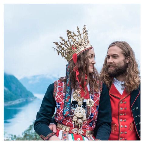 On top of the world  Concept & Styling by Lisa @norwegianweddingblog  and @tinanordbergBridal Bunad male & female: Eidfjord Kommune Shoes: @norwegianweddingblogHair and make up by @hawwamakeup  Details & decor: Lisa @norwegianweddingblog  Models:  Una Durè | @unadure  Espen Krøll | @espen_kroll Location: Hereid Hardanger Norway  #norway #travelnorway #weddingnorway #norwegianwedding #weddinginnorway #weddingphotographernorway #destinationwedding #destinationweddingphotographer #travel #wande... Hardanger Norway, Norway Wedding, Luxury Elopement, Norwegian Wedding, European Wedding, On Top Of The World, Travel Wanderlust, Top Of The World, Historical Clothing