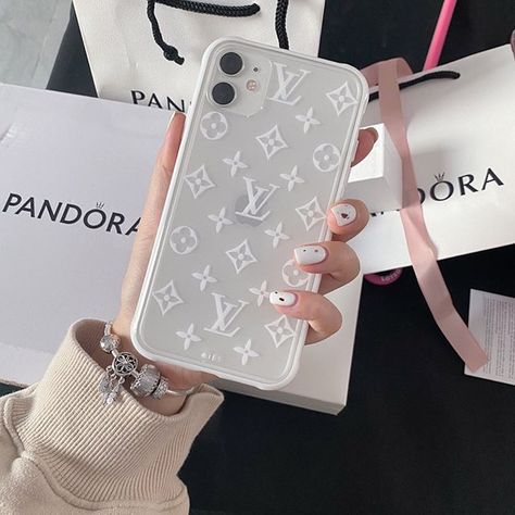 Louis Vuitton_fan page on Instagram: “official@louisvuitton #lv#louisvuitton#luxury” Smartphone Hacks, Designer Phone Cases, Luxury Iphone Cases, Stylish Iphone Cases, Girly Phone Cases, Iphone Obsession, Pretty Iphone Cases, Custom Phone Case, Luxury Phone Case