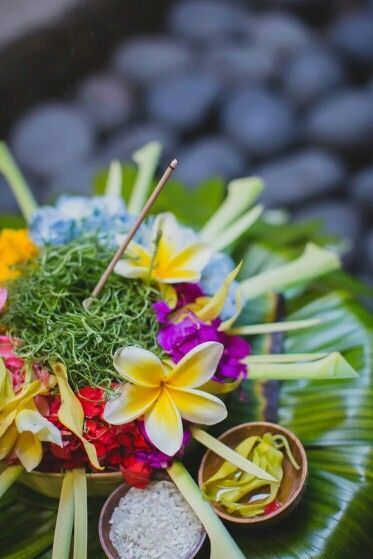 Offerings in Bali | Bali beaches, Bali, Bali island Hindu Bali, Balinese Food, Bali Culture, Bali Art, Indonesian Culture, Voyage Bali, Bali Lombok, Selamat Hari Raya, Bali Beaches