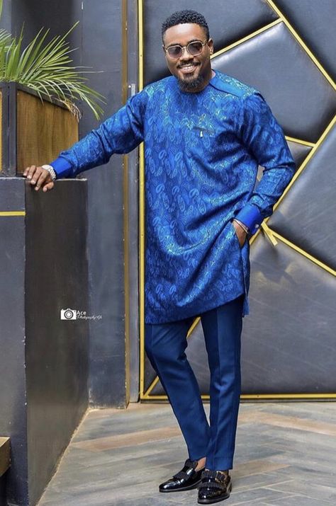 Adire Style For Men, Men Kaftan, Costume Africain, Mens Wedding Attire, Latest African Men Fashion, African Shirts For Men, African Dresses Men, African Shirts, Mens Trendy Outfits