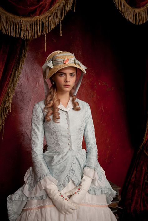 Cara Delevingne in Anna Karenina (2012). Anna Karenina, Jenna Coleman, Costume Drama, Period Costumes, Movie Costumes, Old Fashion, Historical Costume, Historical Dresses, Cara Delevingne