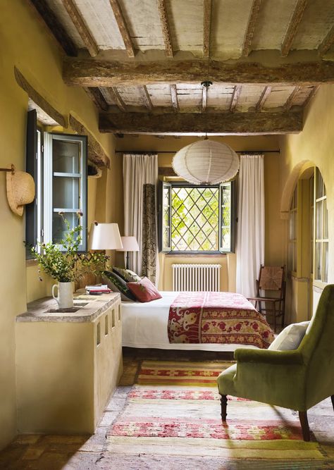 A 16th-century Italian house, restored to a glorious state by Maria Speake of Retrouvius | House & Garden Old Italian House Interior, Italian House Interior, Old Italian House, Italian Villa Interior, Italian Cottage, Italian Country House, Cook Home, Italian Style Home, Home Cooking Recipes