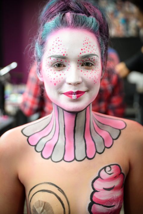 Body painting classes at CMC Makeup School. Learn Freehand, Airbrush, Stencils, glitters and bold colors to bring your creation to life!  https://www.cmcmakeupschool.com/body-painting-workshop-classes/ #bodypaint #bodypainting #color #glitter #stencil #airbrush #portfolio #makeup #make-up  #hdmakeup #cmcmakeupschool #awardwinning #classes #workshop #beautyschool #dallas #texas Glow Paint Ideas, Men Loc Styles, Portfolio Makeup, Body Painting Festival, Dread Hair, Airbrush Stencils, Tattoo Painting, Hd Makeup, Hairstyle Names