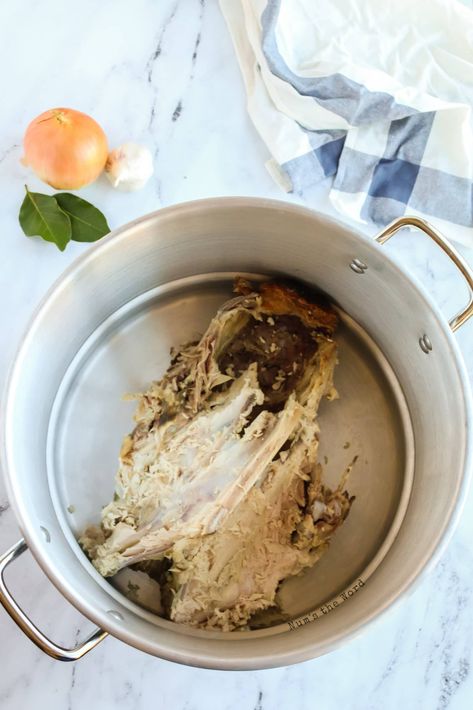 This homemade Turkey Bone Broth is packed with flavor and is a great way to use up your entire turkey! Use as you would any chicken broth! #turkey #turkeycarcass #bonebroth #turkeybonebroth #homemadebonebroth #broth #gelledbroth #bonebrothrecipe #recipe #bestbonebroth #ketobonebroth #keto #epic #recipe #numstheword #thanksgiving #christmas Broth From Turkey Bones, Best Bone Broth Recipe, Turkey Bone Broth, Making Bone Broth, Cooking Grains, Homemade Bone Broth, How To Make Turkey, Turkey Broth, Bone Broth Recipe