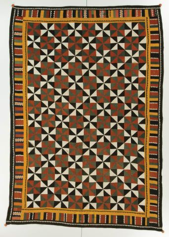 Ralli Ralli Work, Pakistani Pattern, Journal Therapy, Fiber Art Quilts, Art Journal Therapy, Hand Work, Winter 2024, Quilt Inspiration, Art Quilts