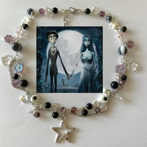 COMPLEX corpse bride necklace made with real... - Depop Corpse Bride Necklace, Corpse Bride Jewelry, Bride Bracelet, Bride Necklace, Beads Bracelet Design, Jewelry Accessories Ideas, Corpse Bride, Funky Jewelry, Fancy Jewelry