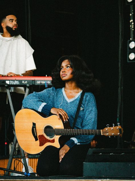 Infinity Song, Square Garden, Young Black, Madison Square Garden, Madison Square, Black People, Hair Goals, Hair Inspo, Beautiful People