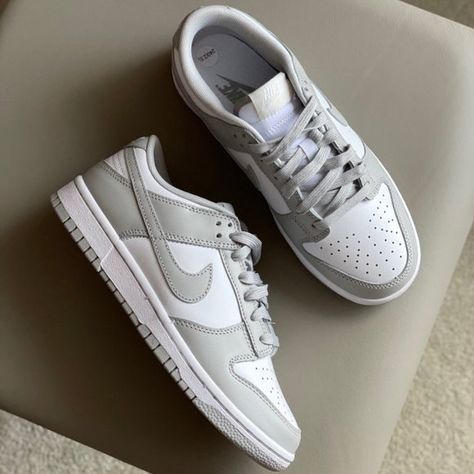 Nike Dunk Low Retro "Grey Fog" Colour Gray, Nike Dunk Low, Dunk Low, Nike Dunk, Dressing Room, Nike Dunks, Womens Shoes Sneakers, Nike Shoes, Nike Women