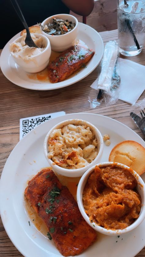 Went downtown Atl.. to try this restaurant, 10/10 recommend! #food #foodie #restaurant #atlanta Best Food In Atl, Atl Food, Midtown Atlanta Restaurants, Atlanta Vacation, Restaurants Atlanta Ga, Food Date, Atlanta Eats, Big Cities, Chana Masala