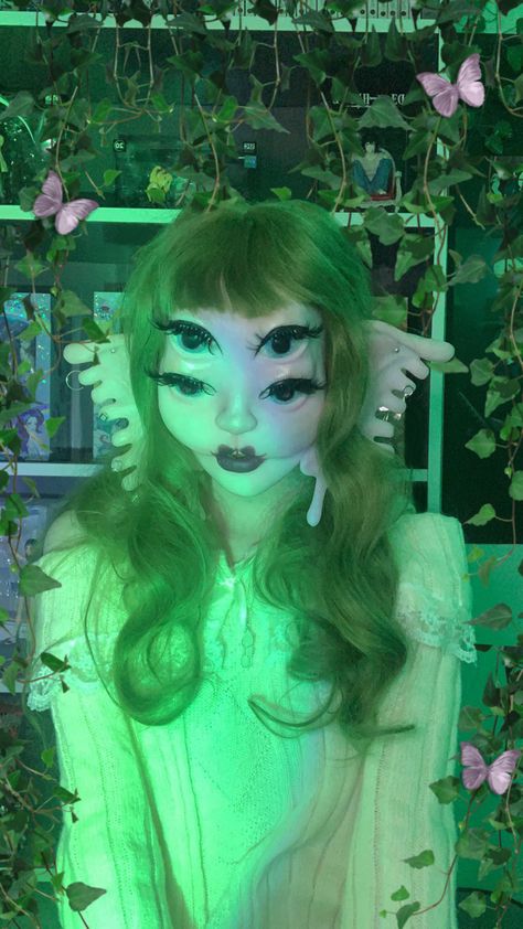 Halloween Melanie Martinez, Melanie Martinez Costume, Portals Cosplay, Melanie Martinez Halloween Costume, Melanie Martinez Cosplay, Melanie Martinez Portals Mask, Melanie Martinez Mask, Melanie Martinez Doll, Portal Cosplay