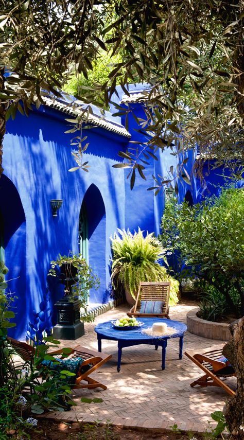 Moroccan Patio Ideas, Colorful Balcony, Blue Facade, Morocco Architecture, Majorelle Garden, Moroccan Style Home, Blue Architecture, Majorelle Blue, Moroccan Houses